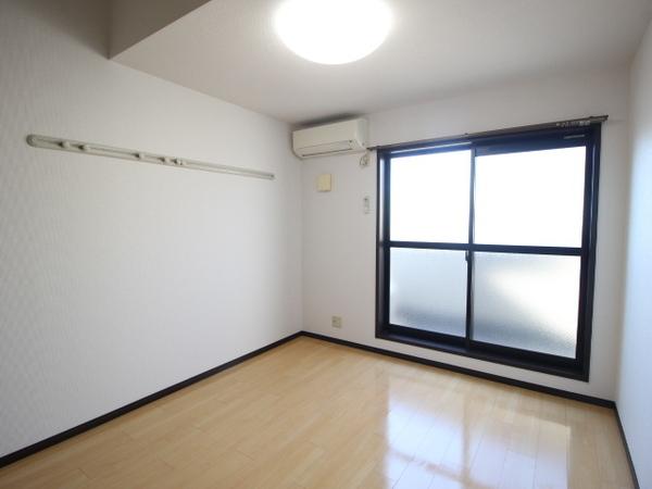 パルコート清水2番館