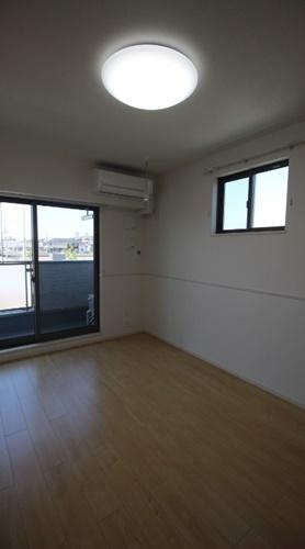 Ｙ・Ｙ・Ｙ　－　２２