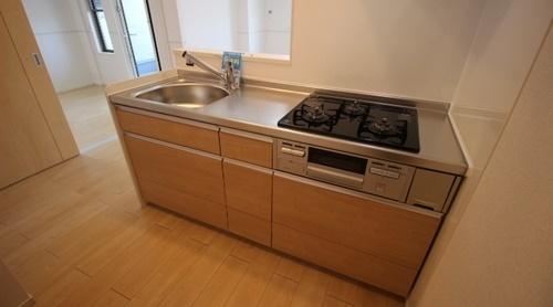 Ｙ・Ｙ・Ｙ　－　２２