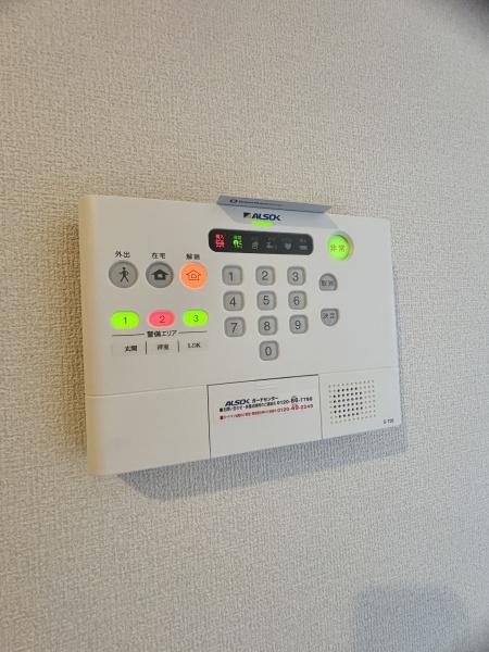 アンソレイエ　B棟