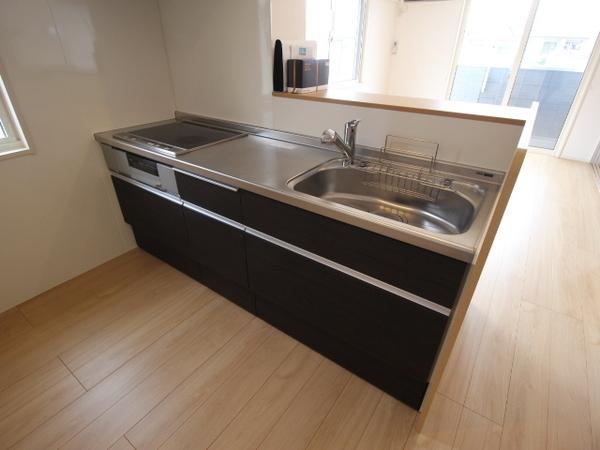 アンソレイエ　B棟