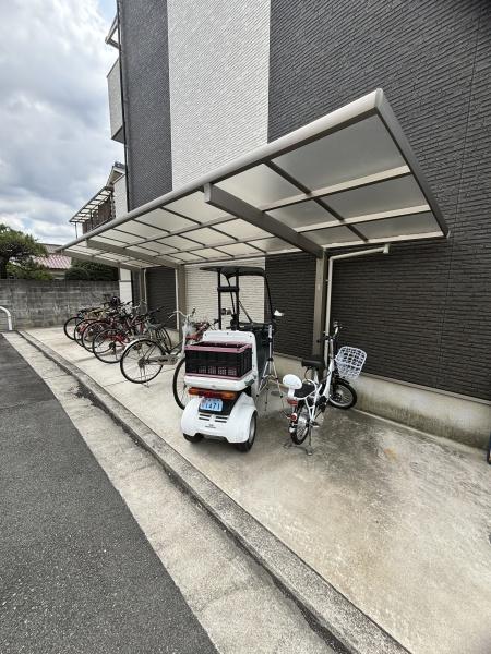 ジーメゾン石津