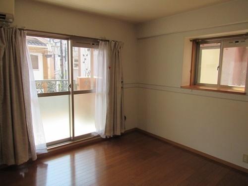 プリエール石津