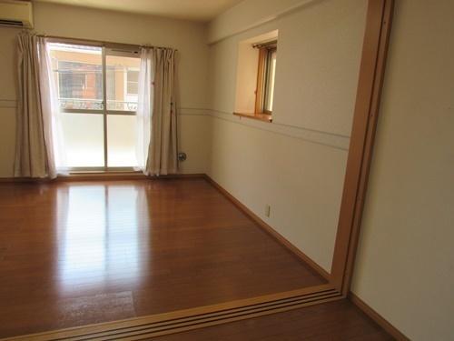 プリエール石津