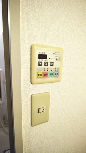 ハイム　穴師の里　A棟