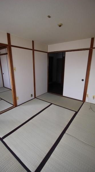 大栄マンション