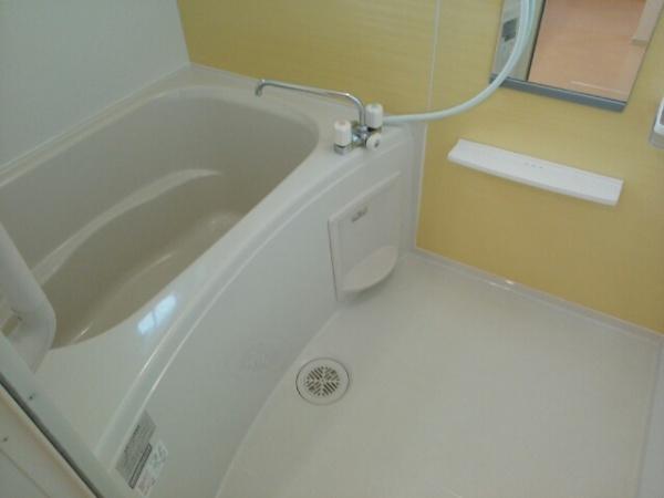 ポライトリー(バス)