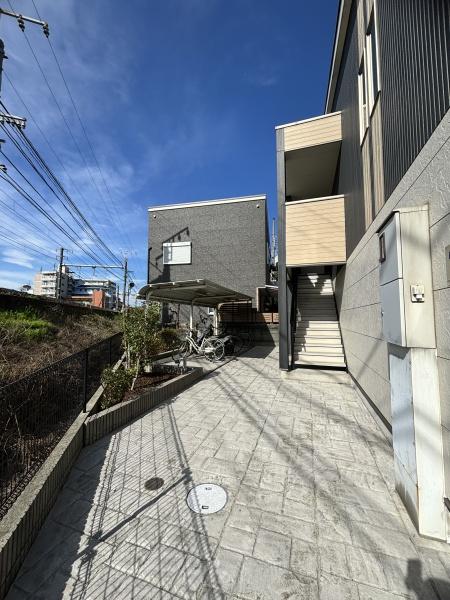 フジパレス津久野1番館(エントランス)