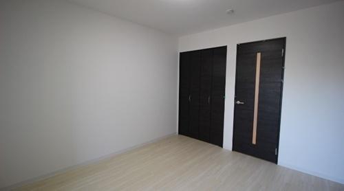 アンレーヴ羽衣