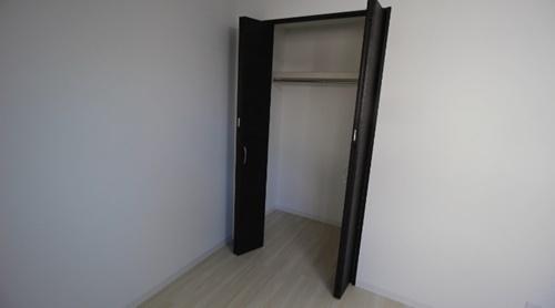 アンレーヴ羽衣
