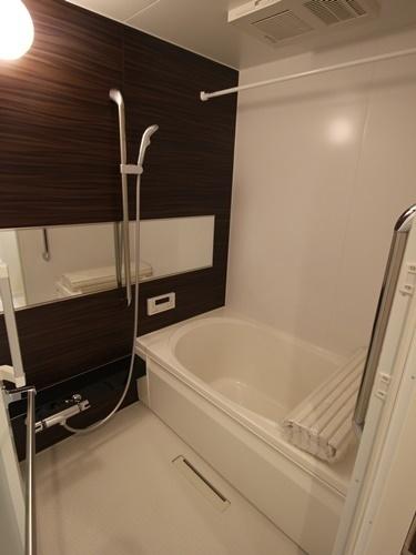 Ｆｉａｂｌｅ　Ｉｚｕｍｉｏｔｓｕ