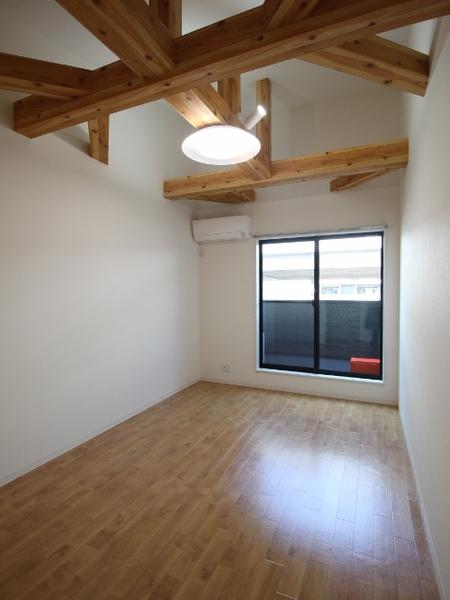 アジュール石津　A棟