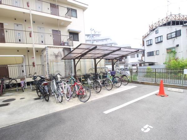 ファミール高石
