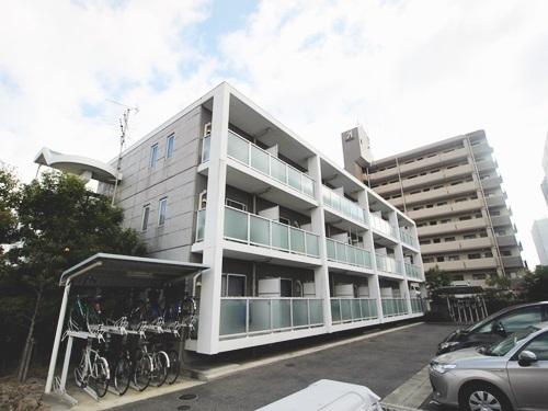 コート石津川