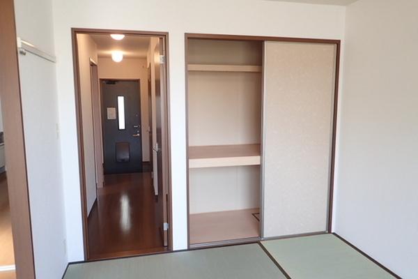 ひまわりハイツ