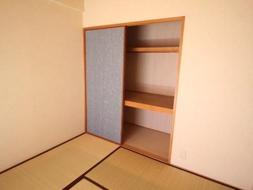 綾園セブン