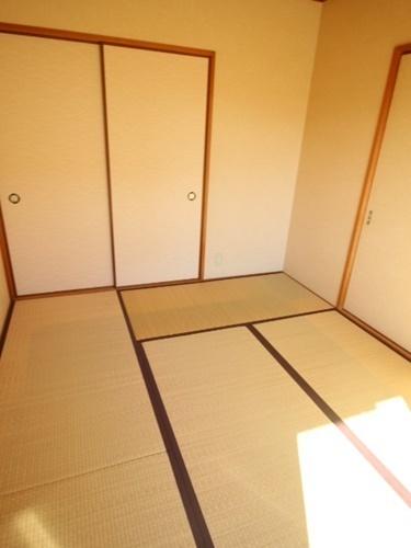 綾園セブン