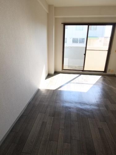 綾園セブン