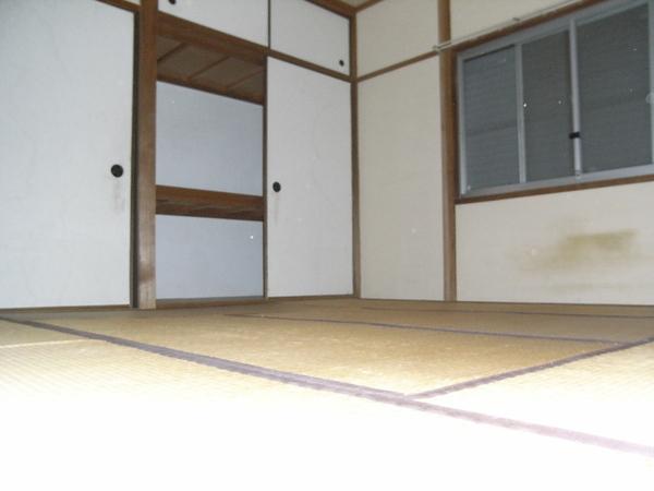 伯太町4丁戸建て
