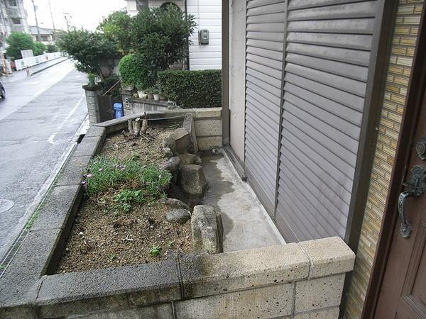 伯太町4丁戸建て