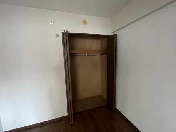 フローラ東館