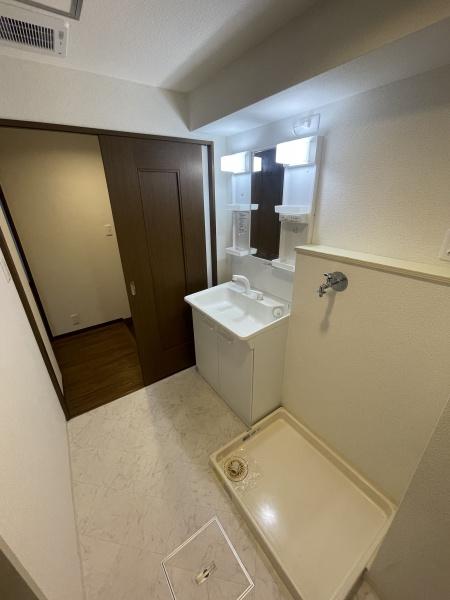 フローラ東館