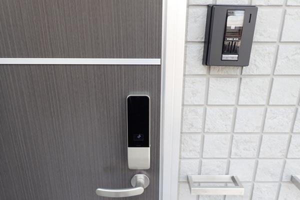 あんしん+草部 08-5004(エントランス)