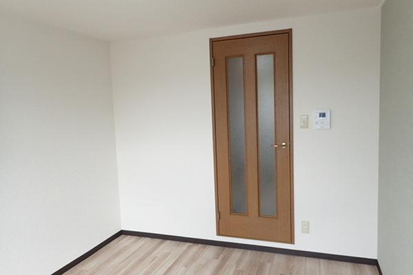 ムー１番館