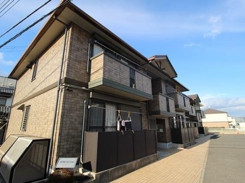 モアエクレールB棟
