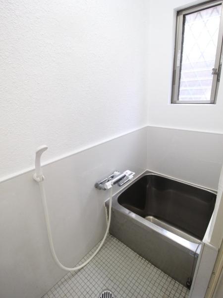 浜寺諏訪森西1丁貸家(バス)