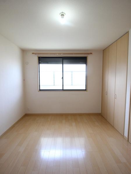 シャーメゾン美央