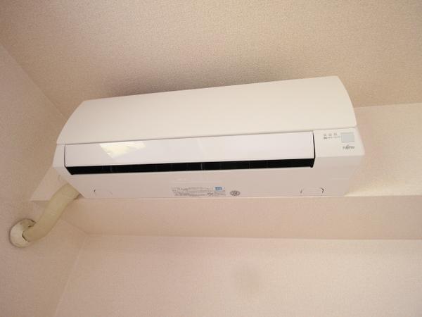 シャーメゾン美央