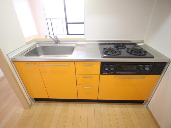 シャーメゾン美央