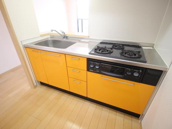 シャーメゾン美央