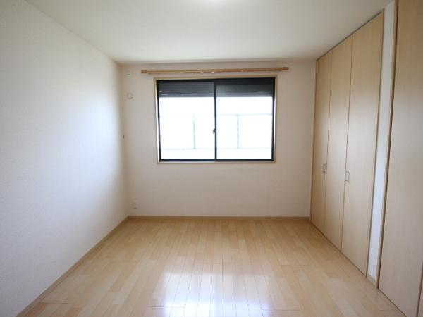 シャーメゾン美央