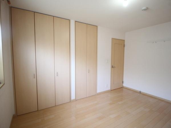 シャーメゾン美央