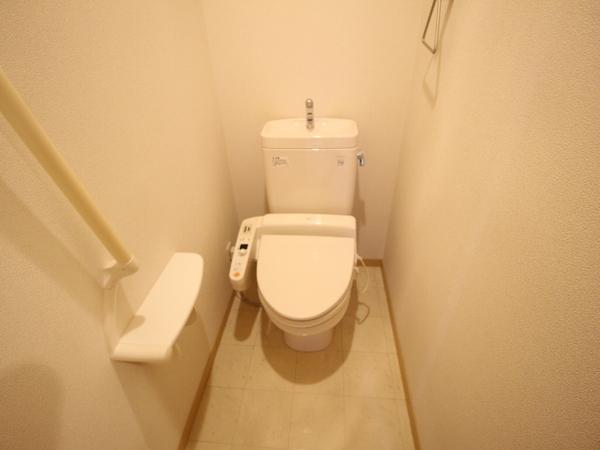 シャーメゾン美央