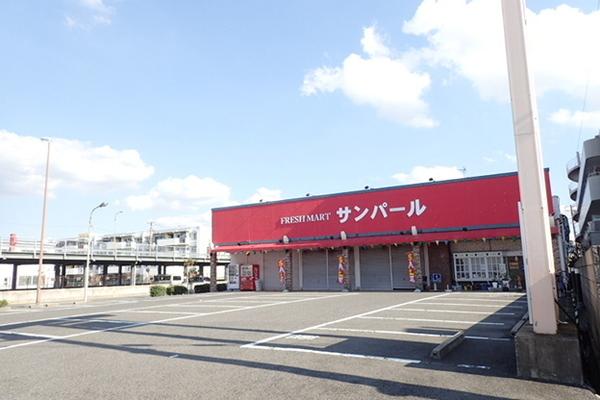 坂の久保ハイツＤ棟(ショップサンパール)