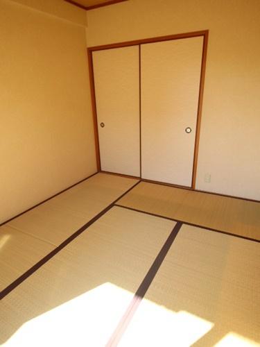 綾園セブン