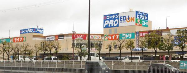 サンリット福泉(ライフ堺インター店)