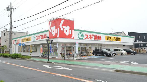 ロイヤルスクエアあむ１(スギ薬局泉大津東雲店)