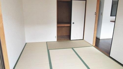 草愛マンションＡ