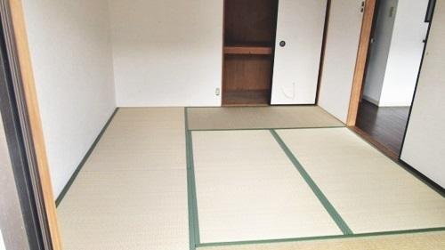 草愛マンションＡ