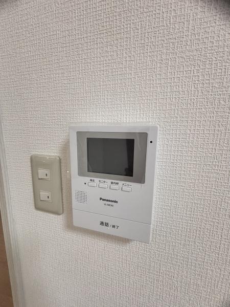ロイヤルメゾン羽衣