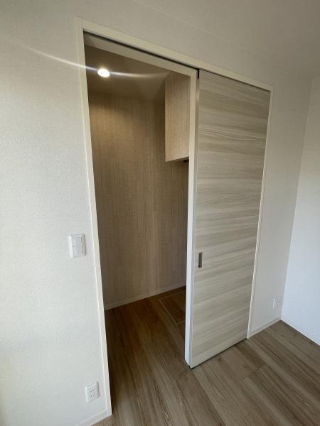 ロジュマンイズミ　Ｂ棟