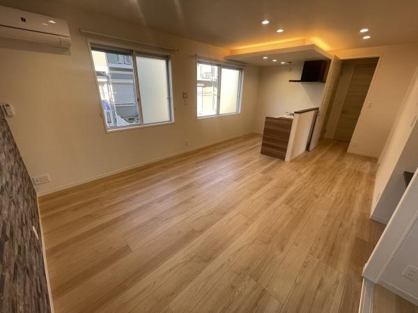 ロジュマンイズミ　Ｂ棟