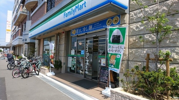 フレンテ鳳(ファミリーマートJR鳳駅前店)