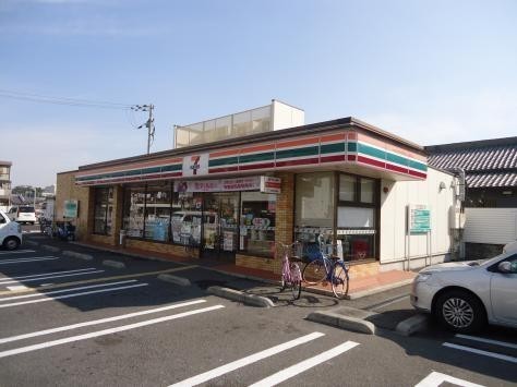 ボヌール伯太(セブンイレブン和泉府中町7丁目店)