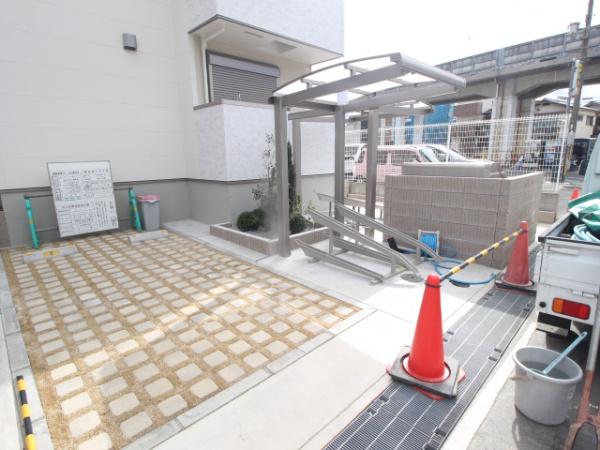 フジパレス鳳中町ノース(駐車場)