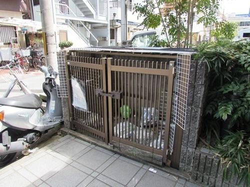 ロイヤル和泉1
